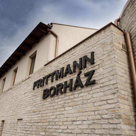 Frittmann Borhaz Bed & Breakfast โชลวัตแกร์ต ภายนอก รูปภาพ